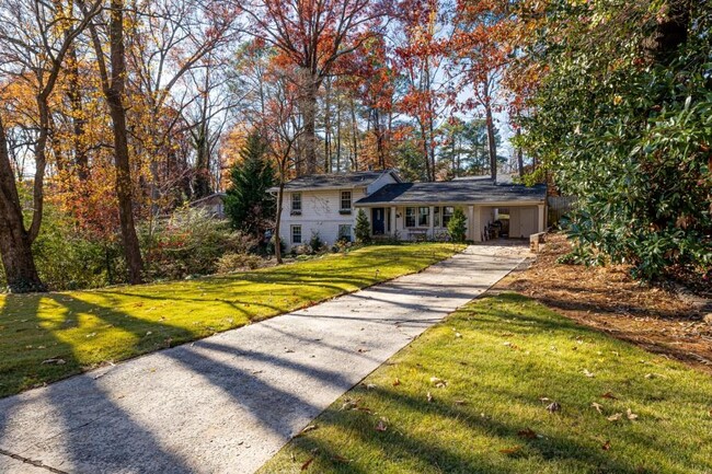 3650 Fortingale Rd in Chamblee, GA - Building Photo - Building Photo