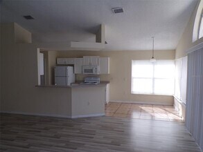 2563 Davenport Cir in Kissimmee, FL - Building Photo - Building Photo