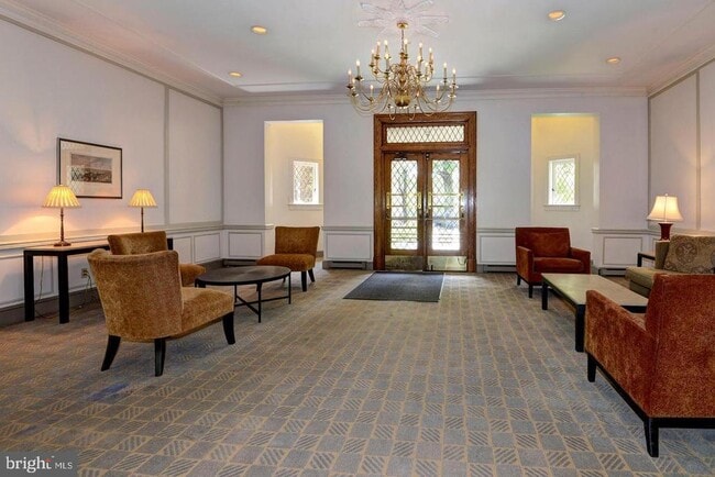 property at 3051 Idaho Ave NW