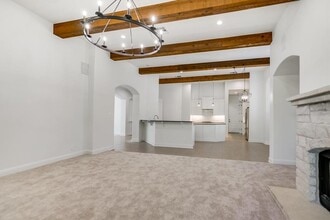 2617 University Club Dr in Austin, TX - Building Photo - Building Photo