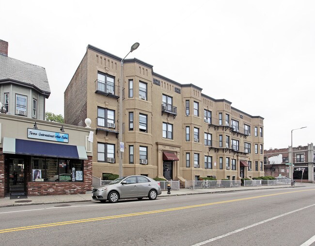 74-84 Harvard Ave in Allston, MA - Building Photo - Building Photo