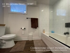 61 Welbourn Dr in Hamilton, ON - Building Photo - Building Photo
