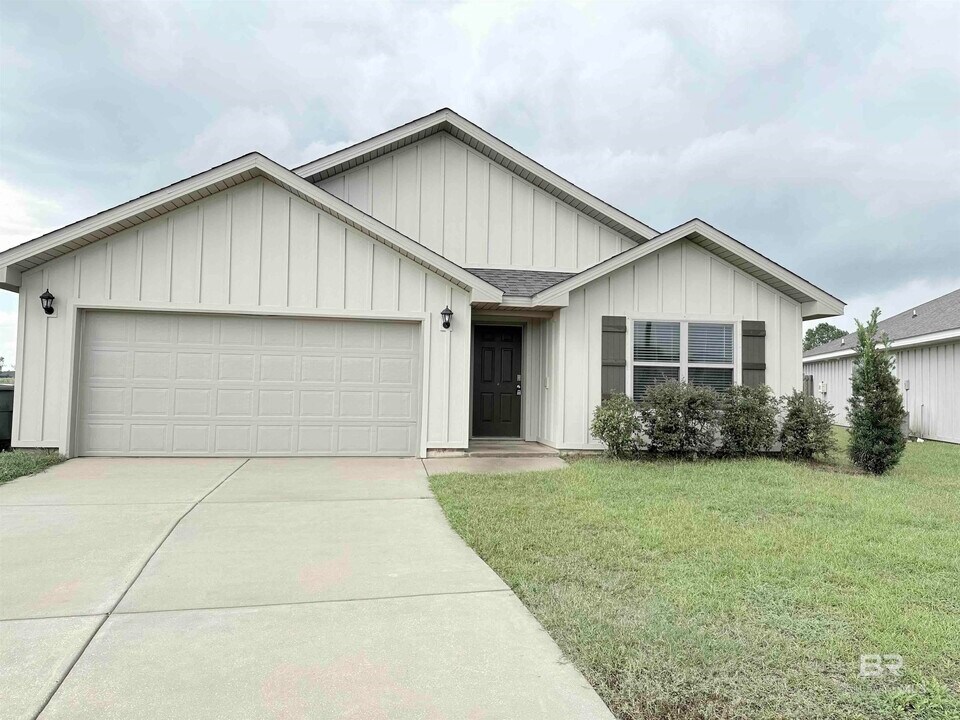 23976 Songbird Dr in Daphne, AL - Building Photo