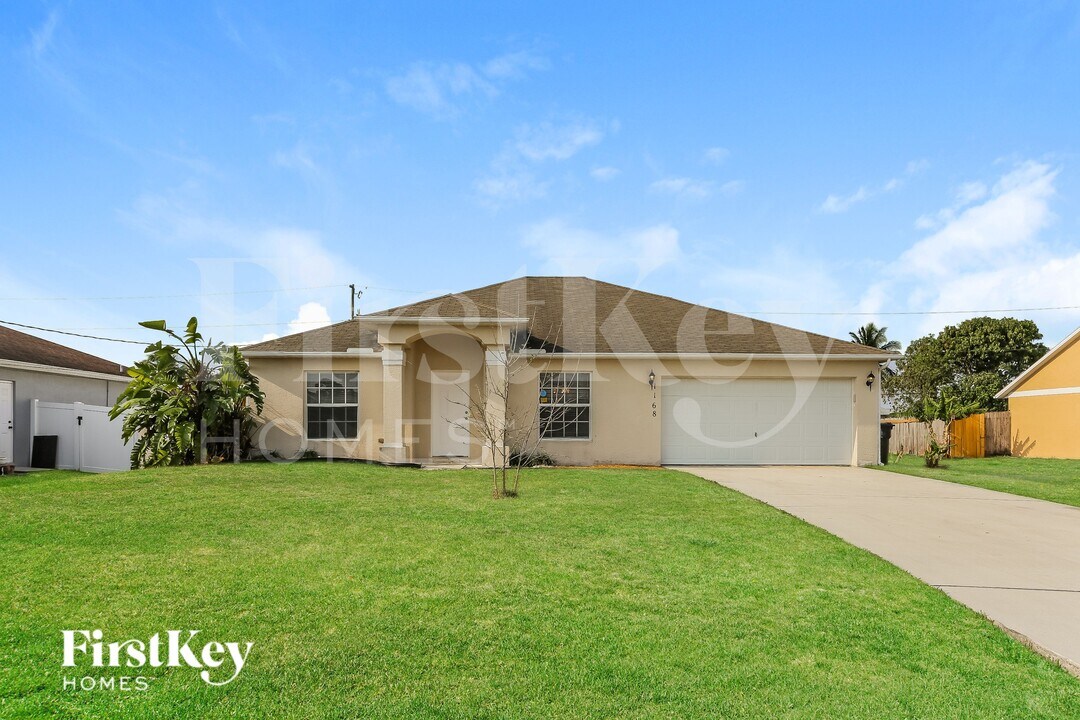 1168 SW Idol Ave in Port St. Lucie, FL - Building Photo