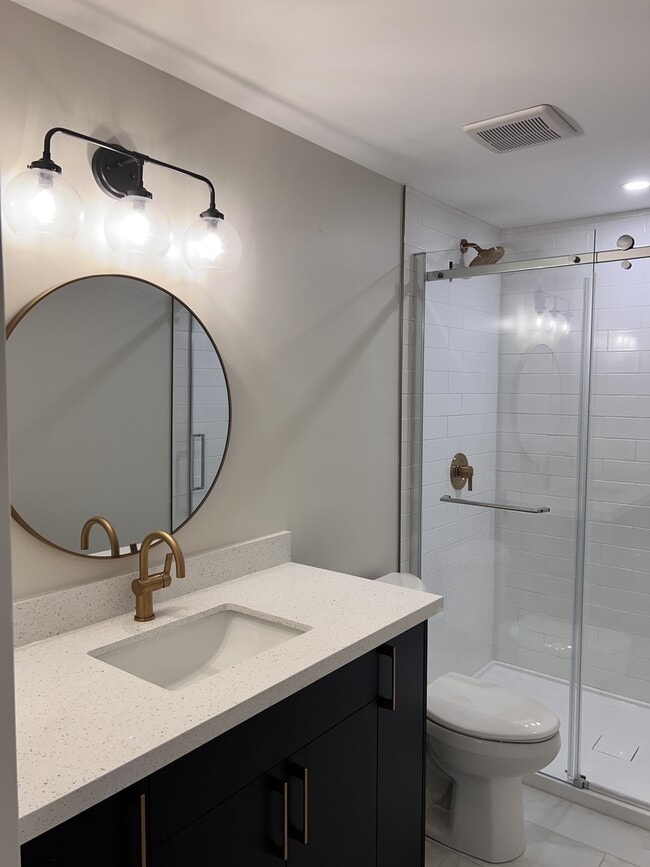 605 SWEETBAY Cres in Sarnia, ON - Building Photo - Building Photo