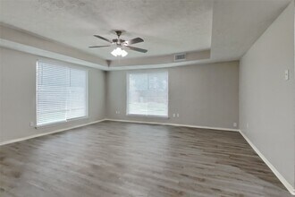 4810 Ingleside Ct in Spring, TX - Building Photo - Building Photo