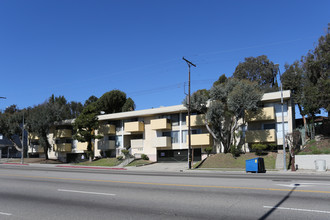 4165 W Slauson Ave in Los Angeles, CA - Building Photo - Building Photo