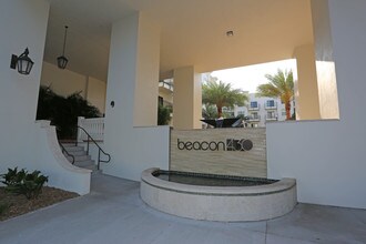 Beacon 430 in St. Petersburg, FL - Building Photo - Building Photo