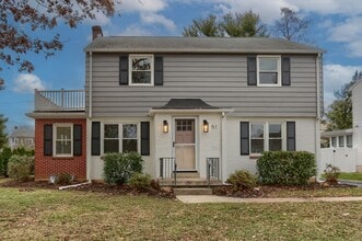 51 Wharton Ave in Middletown, PA - Building Photo - Building Photo