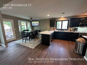 1603 Woodmoor Ct in Columbia, MO - Building Photo - Building Photo