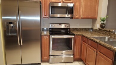 605 3rd Ave S in St. Petersburg, FL - Building Photo - Building Photo