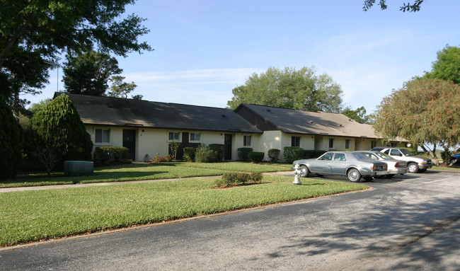 St. Cloud Villas in St. Cloud, FL - Building Photo - Building Photo