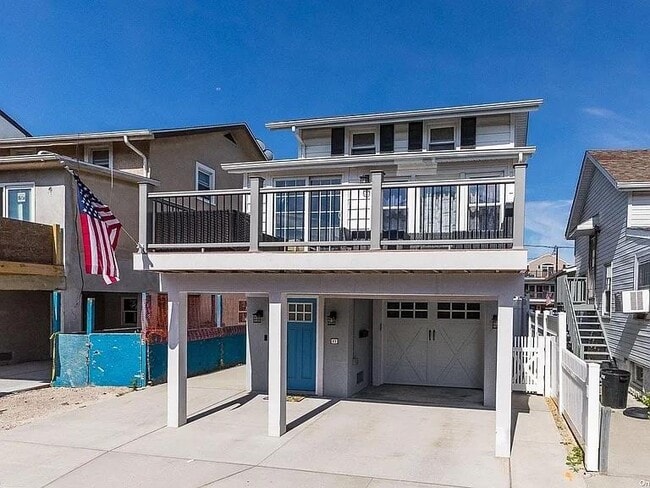 property at 61 Alabama St