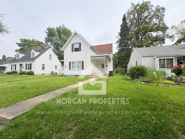 property at 1406 W Main St
