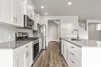 2207 E Danzee Dr in Boise, ID - Building Photo - Building Photo