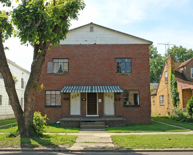 326 3rd Ave in South Charleston, WV - Building Photo - Building Photo