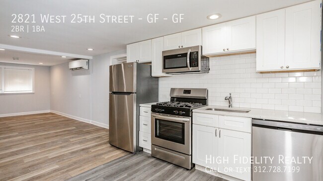 2821 W 25th St in Chicago, IL - Building Photo - Building Photo