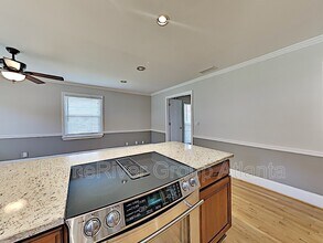 4848 Kings Down Rd in Dunwoody, GA - Building Photo - Building Photo