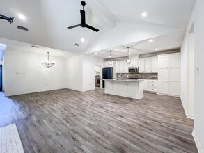 5917 Harvard St in Lubbock, TX - Building Photo - Building Photo