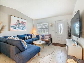 218 Oakview Ave in Auburndale, FL - Building Photo - Building Photo