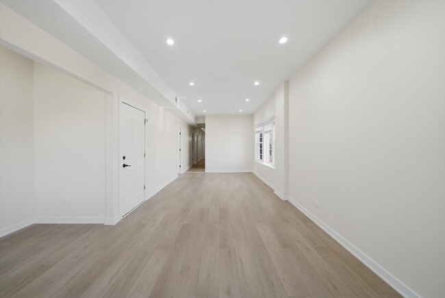 4957 W Superior St in Chicago, IL - Building Photo - Building Photo