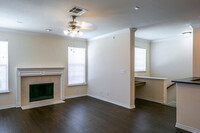 The Dominion Apartments in Conroe, TX - Building Photo - Building Photo