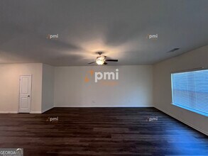521 Moline Wy in Locust Grove, GA - Building Photo - Building Photo