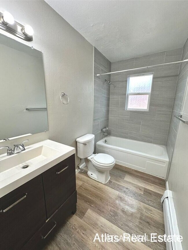 property at 2112 Friendship Pl