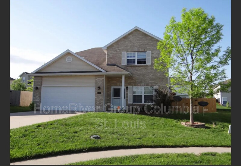 2204 Silver Leaf Ct in Columbia, MO - Building Photo