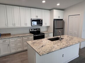 3145 Ashton Rd in Sarasota, FL - Building Photo - Building Photo