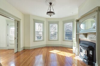 10-12-12 Castlerock St in Boston, MA - Building Photo - Building Photo