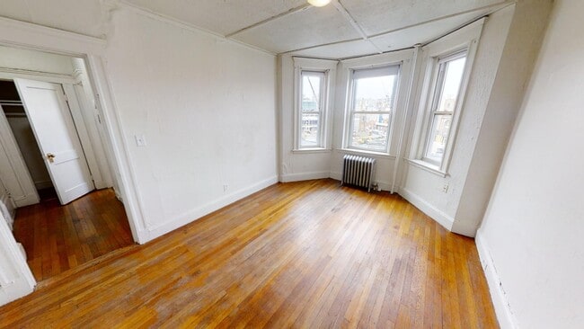 1111 Boylston St, Unit 4 in Boston, MA - Building Photo - Building Photo