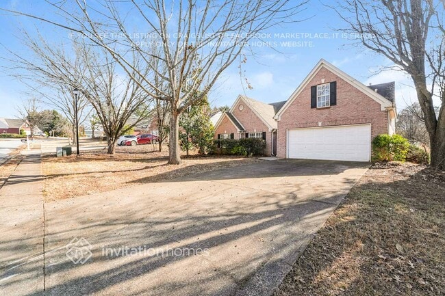 property at 975 James Ridge Dr