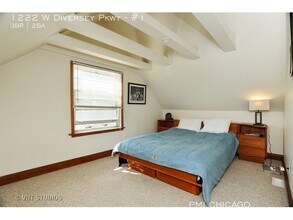 1222 W Diversey Pkwy in Chicago, IL - Building Photo - Building Photo