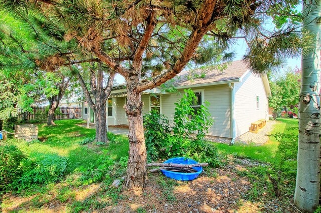 property at 598 Garnet Dr