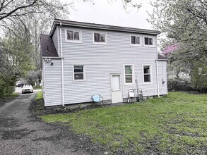 19549 Melrose Ave in Southfield, MI - Building Photo - Building Photo