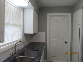 10410 Broadstairs St in Houston, TX - Building Photo - Building Photo