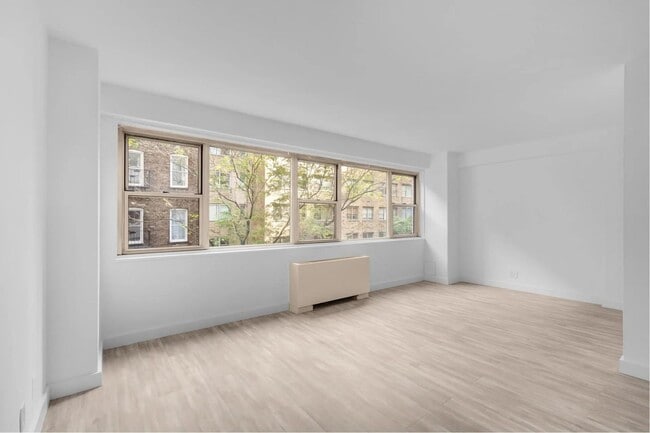 property at 321 E 48th St