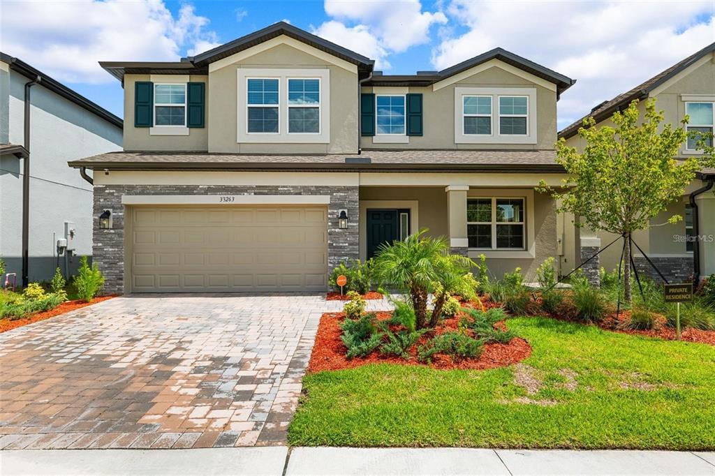 33263 Sycamore Leaf Dr in Wesley Chapel, FL - Building Photo