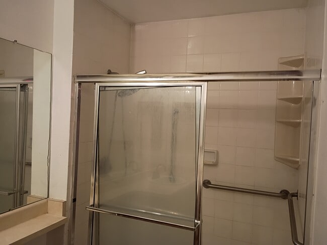 9153 W Cedar Dr in Lakewood, CO - Building Photo - Building Photo