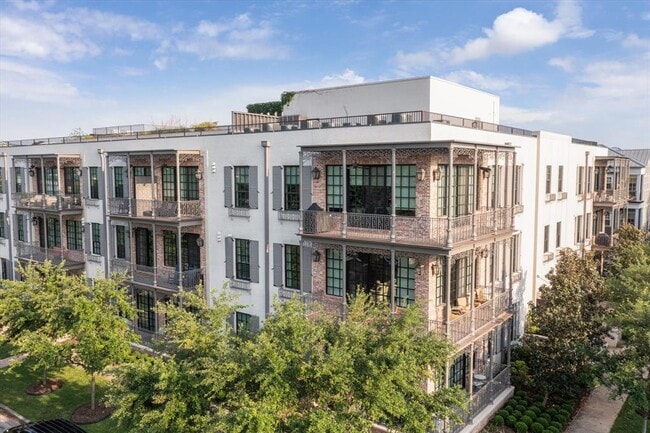 property at 1714 Ashland St