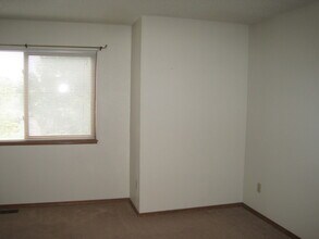 3230 Lally Rook Ct in Colorado Springs, CO - Foto de edificio - Building Photo