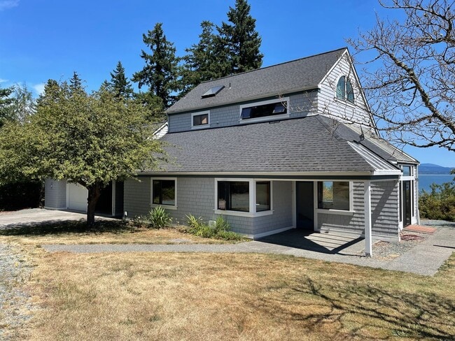 property at 2478 E Matsen Ln