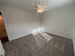 176 Leitrim Dr in Clarksville, TN - Building Photo - Building Photo