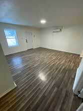 5415 Buena Vista St in San Antonio, TX - Foto de edificio - Building Photo