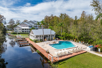 Dolly Bay Condominiums in Palm Harbor, FL - Building Photo - Building Photo