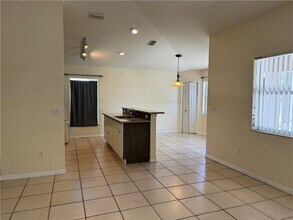 1489 Whitmore St in Sebastian, FL - Building Photo - Building Photo