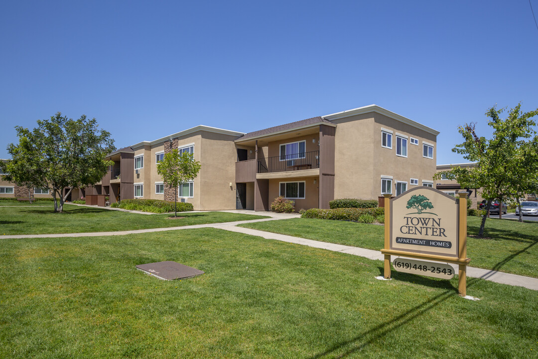 Town Center Apartments in Santee, CA - Building Photo