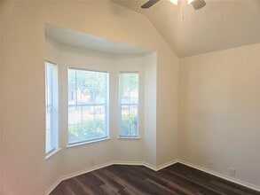 8613 Silverbell Ln in Fort Worth, TX - Building Photo - Building Photo