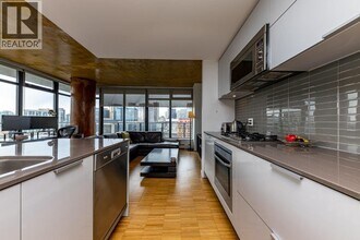 108 W Cordova St in Vancouver, BC - Building Photo - Building Photo